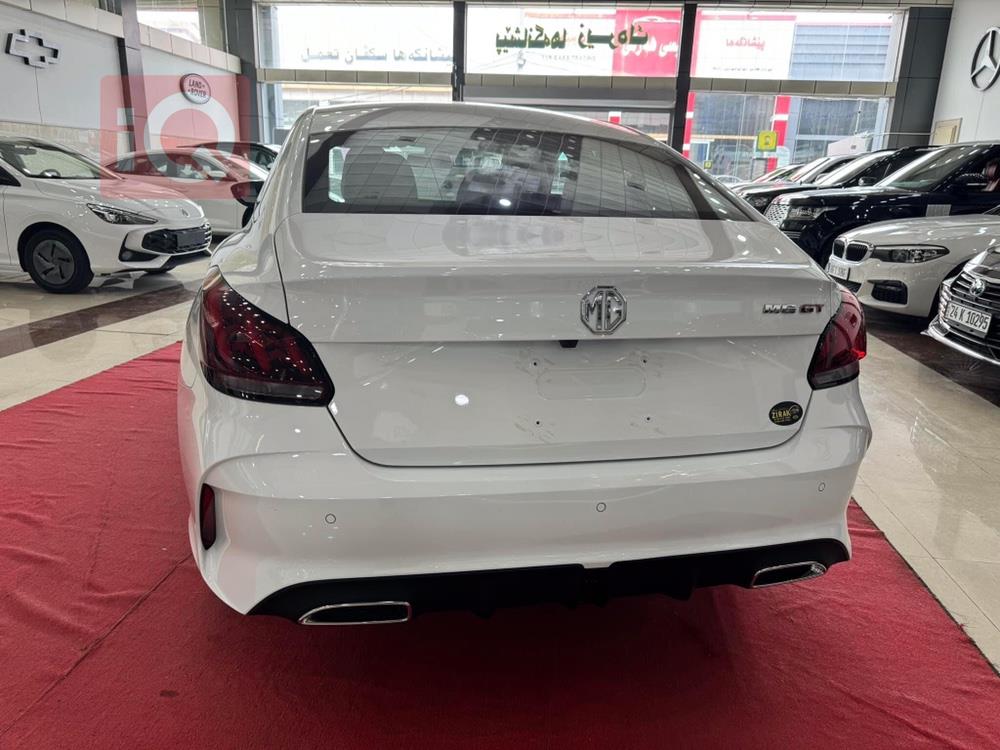 MG GT